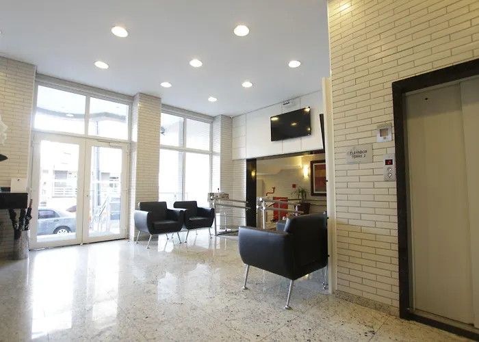 Hotel Confiance Prime Batel